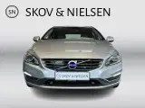 Volvo V60 2,0 D4 190 Summum aut. - 4