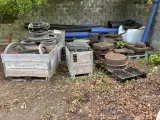 - - - Kloak dæksler m.m. - 2