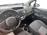 Toyota Yaris 1,0 VVT-I T2 Limited 72HK 5d - 2