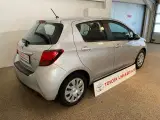 Toyota Yaris 1,5 VVT-I  Hybrid H2 E-CVT 100HK 5d Aut. - 3