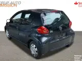 Toyota Aygo 1,0 68HK 5d - 4