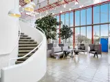 Flot kontor og lager lejemål med ca. 1.200 m2fordelt på 2 etager med præsentabelt lounge/showroom område. - 3