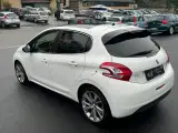 Peugeot 208 1,6 e-HDi 92 Active - 4