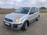 Ford fusion 1.6 TDCI - 2