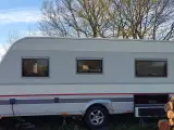 Campingvogn Cabby 570+F4 - 2