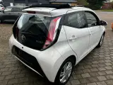 Toyota Aygo 1,0 VVT-I X-Sky 69HK 5d - 3