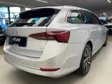 Skoda Octavia 1,4 TSi iV Style Combi DSG - 5