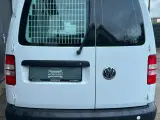 VW Caddy 1,6 TDi 75 BMT Van - 5