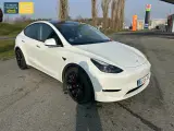 Tesla Model Y  Performance AWD - 2