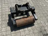 - - - Kompaktorhjul/tromle for minigraver. - 4