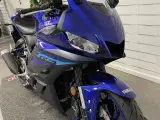 Yamaha R3 Icon Blue - 2