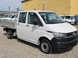 VW Transporter 2,0 TDi 90 Mandskabsvogn m/lad - 2