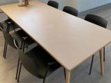 Spisebord i eg