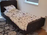 Gratis Giv-Away: Betrukket seng i stof (90x200 cm - 3