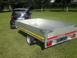 EDUARD trailer 2615-1500.63 EL Tip m. Ramper - 2