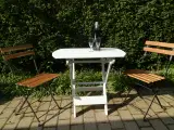Sødt Lille havebord med 2 stole - 3