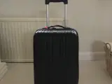 Sort kuffert (UDLEJES)