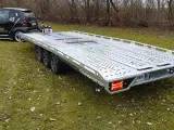 Brian James T Transporter 5522 - 3