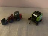Mini traktor og rundballepresser