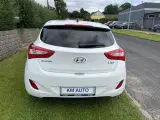 Hyundai i30 1,6 CRDi EM Edition ISG 110HK 5d 6g - 5