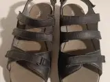 New Feet sandaler 43str sort 