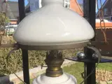 Petroleumslampe til loft