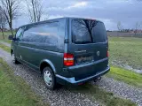 VW Transporter 2,5 TDi 174 Kassevogn Tiptr. lang 5 - 4