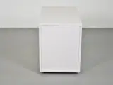 Hvid skuffekassette med fire skuffer og lås - 3