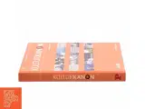 Kulturkanon (med Indlagt DVD): Arkitektur Billedkunst Designogkunsthandvaerk Film Litteratur Musik Scenkunst (Bog) - 2