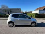Volkswagen Up! 1.0 Benzin - 2