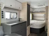 2023 - Fendt Apero 465 SFB    Fransk seng og rundsiddegruppe fra Hinshøj Caravan A/S - 2