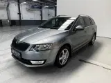 Skoda Octavia 1,6 TDi 105 Elegance - 3