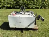 - - - 300 liter olietank med el pumpe - 2