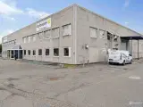Lager med kontor - 2
