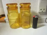 2 fine gule glas krukker med låg samlet pris