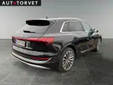 Audi e-tron 55 quattro - 4