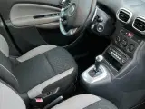 Citroën C3 Picasso 1,6 e-HDi 90 Seduction E6G - 4