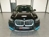 BMW iX1  eDrive20 X-Line - 2