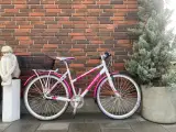 Købt til 6800 kr fra ny LÆKKER cykel 