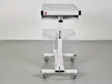 Mobilt hæve-/sænkebord til projektor, manuel - 3