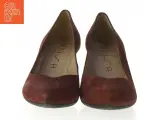 Brun pumps i ruskind fra Unisa (str. 38 ) - 3