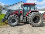 Case IH 5150 Pro med en Q960 frontlæsser - 2