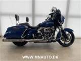 Harley Davidson FLHXS  Street Glide Special