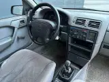 Opel Vectra 1,6i GL - 3