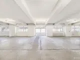 Unik mulighed for stort lager med dobbeltgarager centralt på Nørrebro - 4