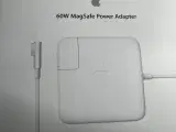 MacBook Pro, 60 w mag safe 1, Perfekt  Stand