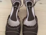 Høj sko fra Mentor