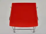 Savir gate barstol med rødt polster på sædet og på krom stel - 5
