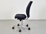 Häg h04 4400 kontorstol med sort/blå polster og gråt stel - 2