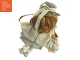 Porcelænsdukke med tilbehør (str. 43 cm) - 5